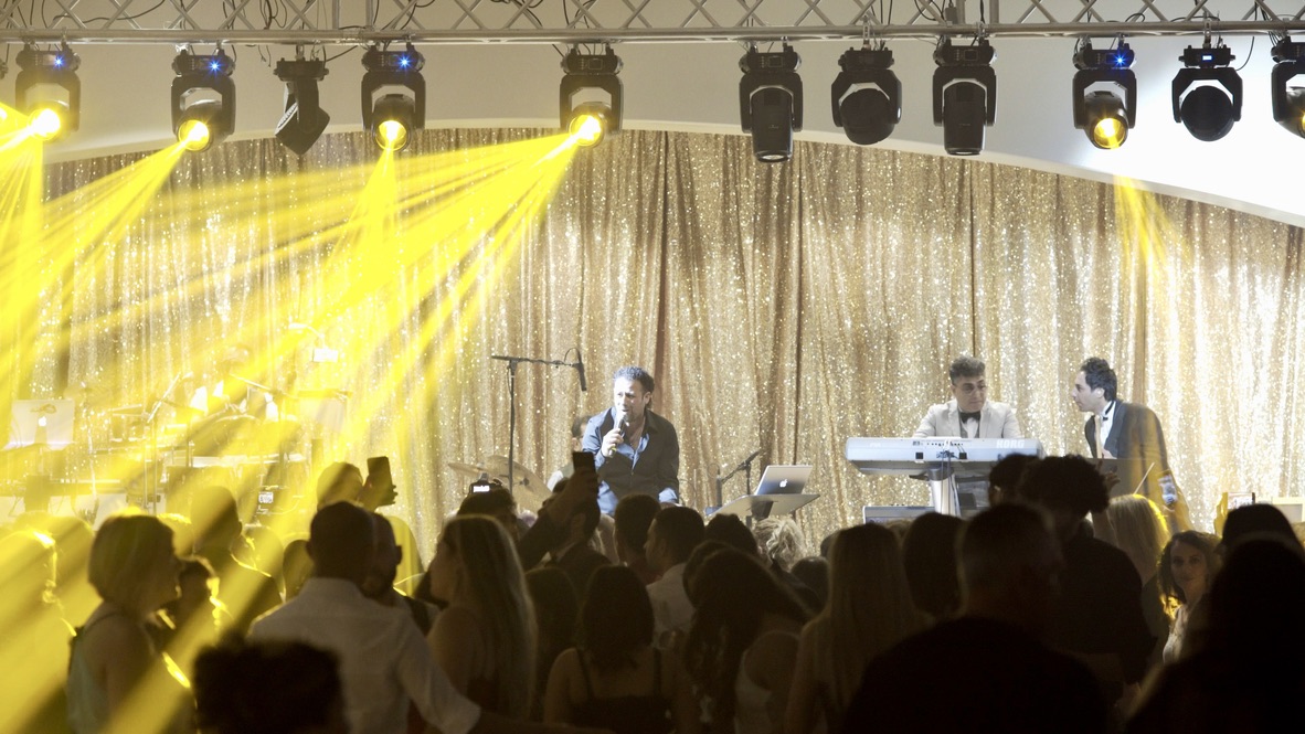 216005F2-414D-4C93-94A9-A388303BD23A_1_105_c