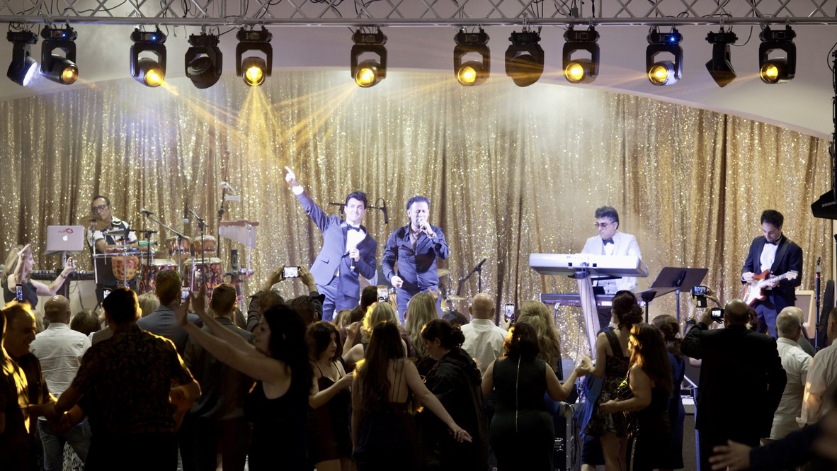 4E687D46-26B8-4626-8CEA-567BF884A3C6_1_105_c